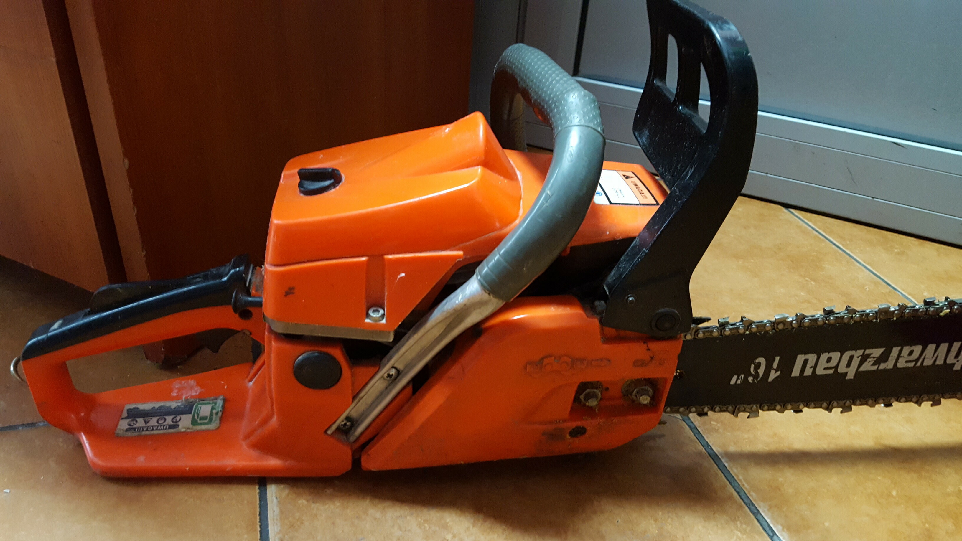 pila-spalinowa-schwarzbau-kod-producenta-xxx