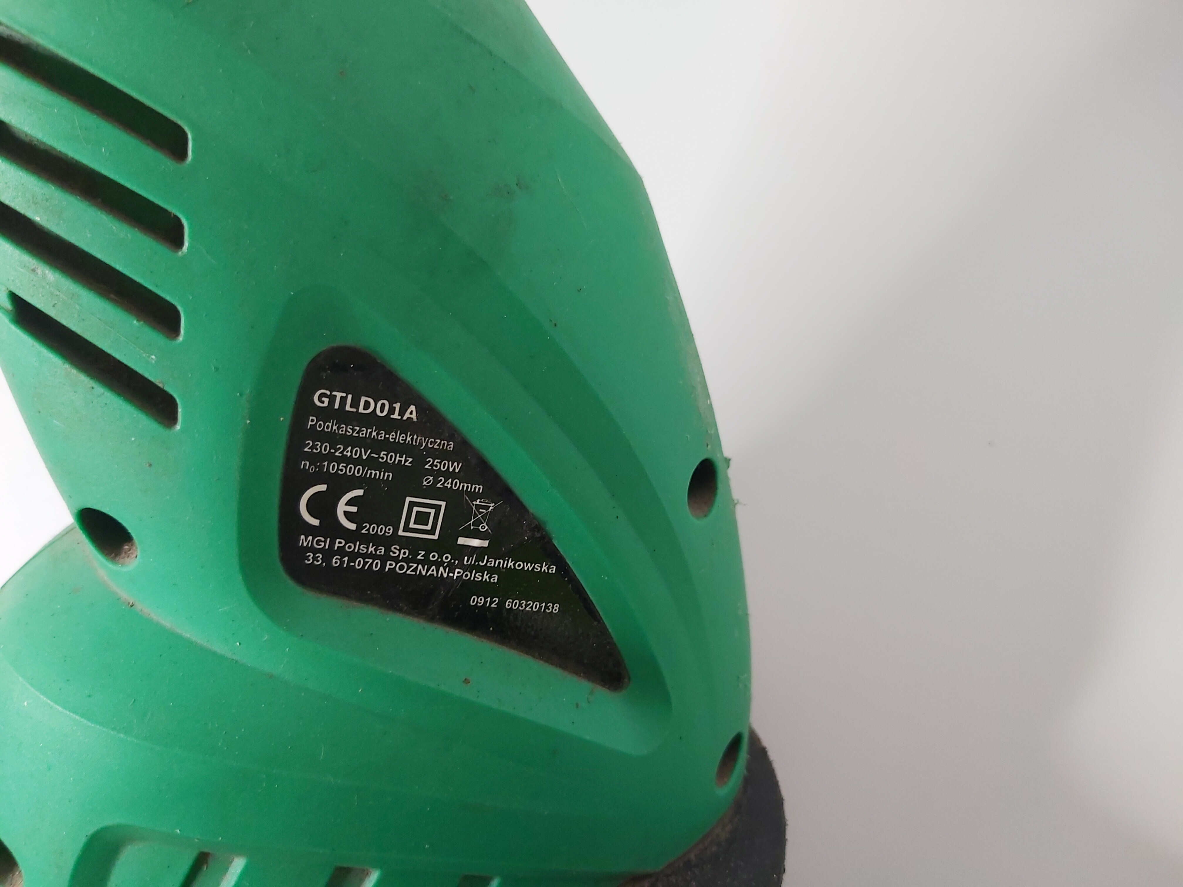 podkaszarka-elektryczna-go-on-gtld01a-250w-waga-narzedzia-2