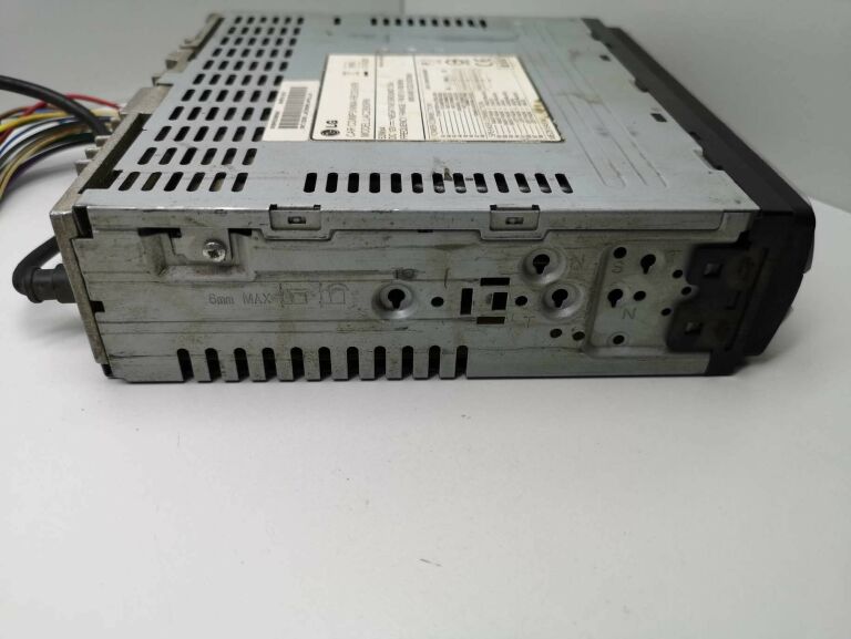 radio-samochodowe-lg-lac2900rn-opis-marka-lg