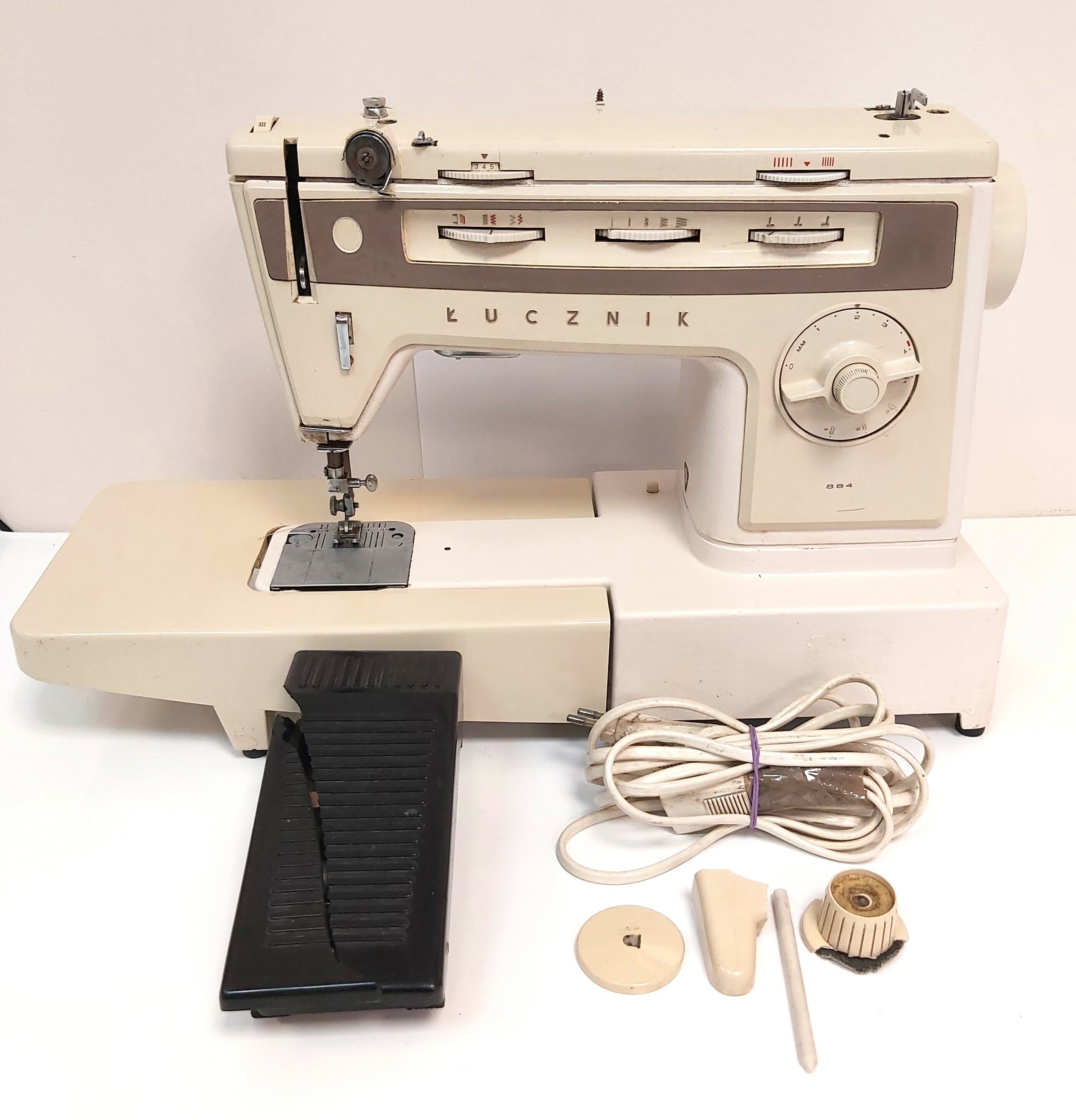 maszyna-do-szycia-lucznik-884-opis-rynek-5-kety