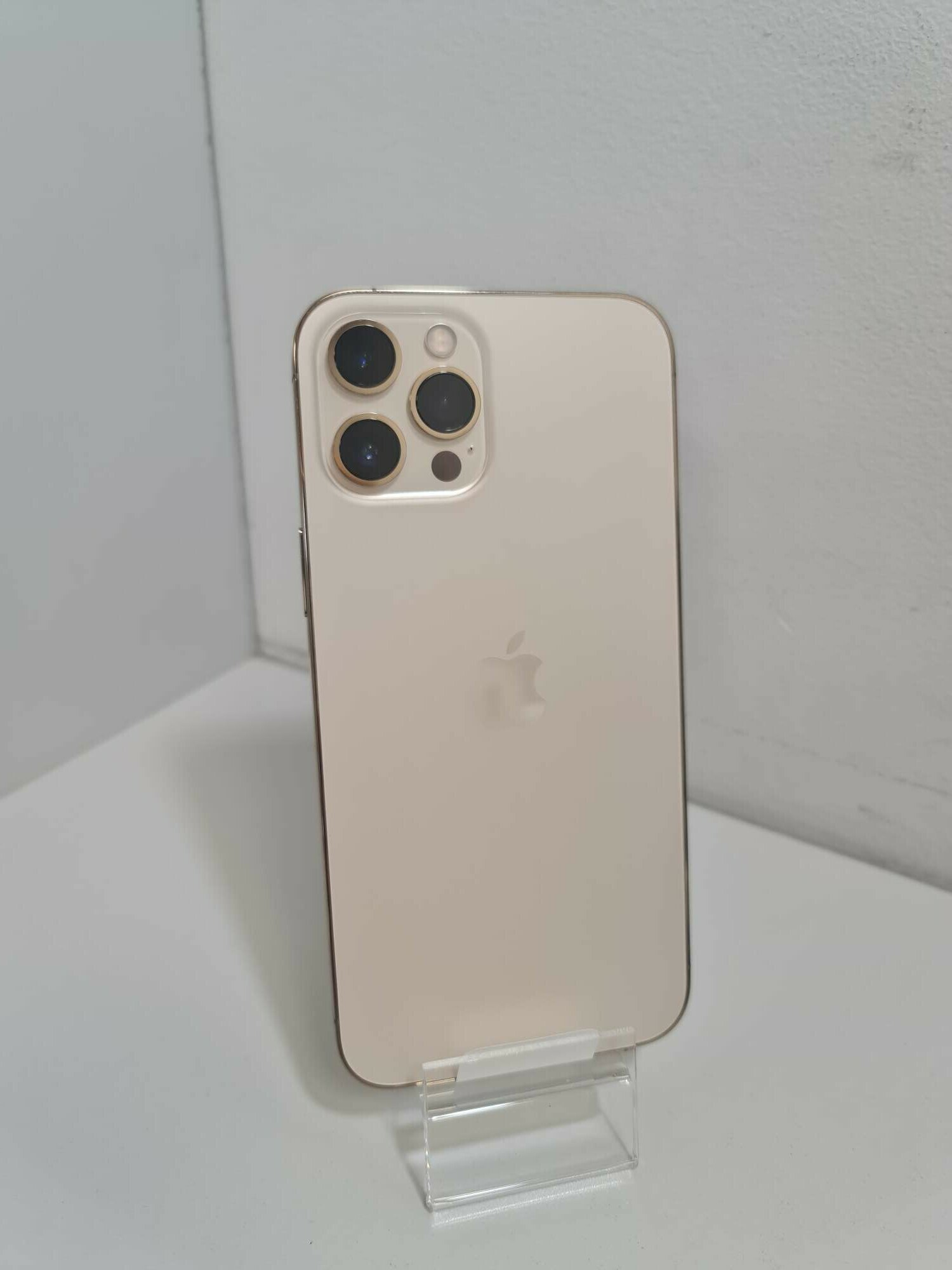 telefon-iphone-12-pro-max-128gb-zloty-at-at-warto-at-at-ean-194252021767