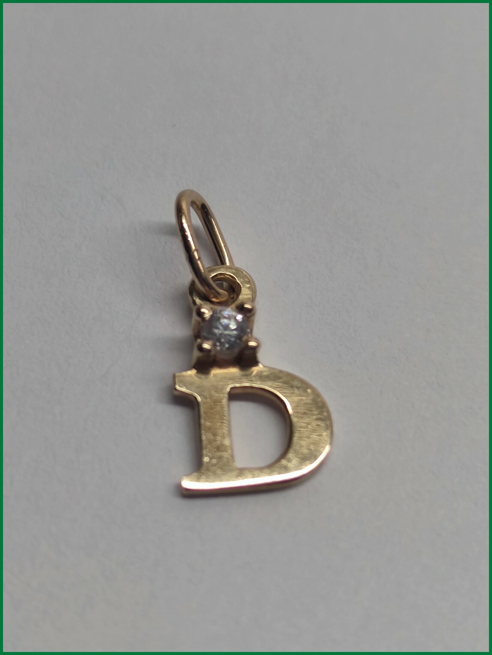 zloty-wisiorek-literka-d-pr585-066g-stan-uzywany