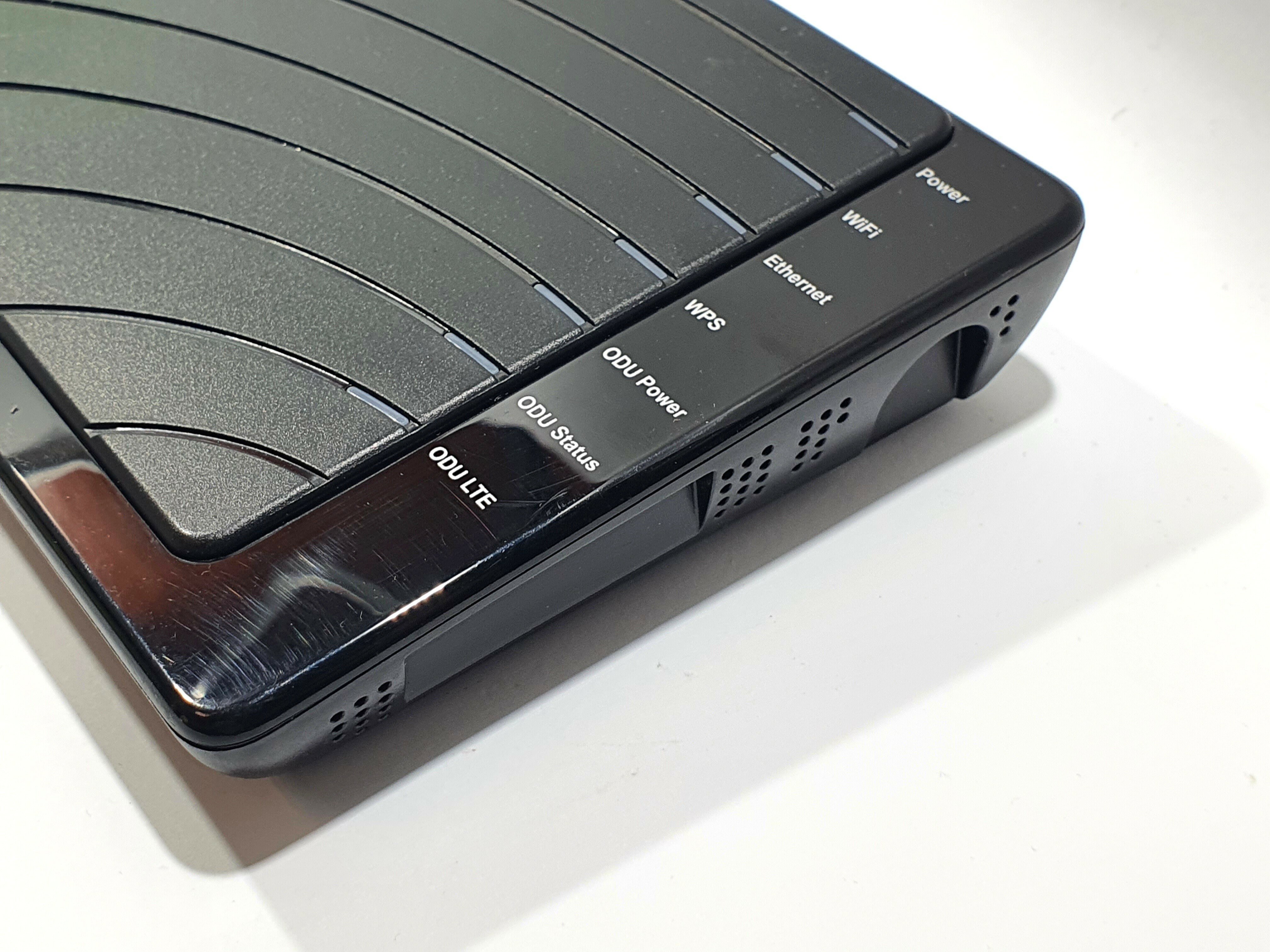 router-wi-fi-idu-200-model-idu-200