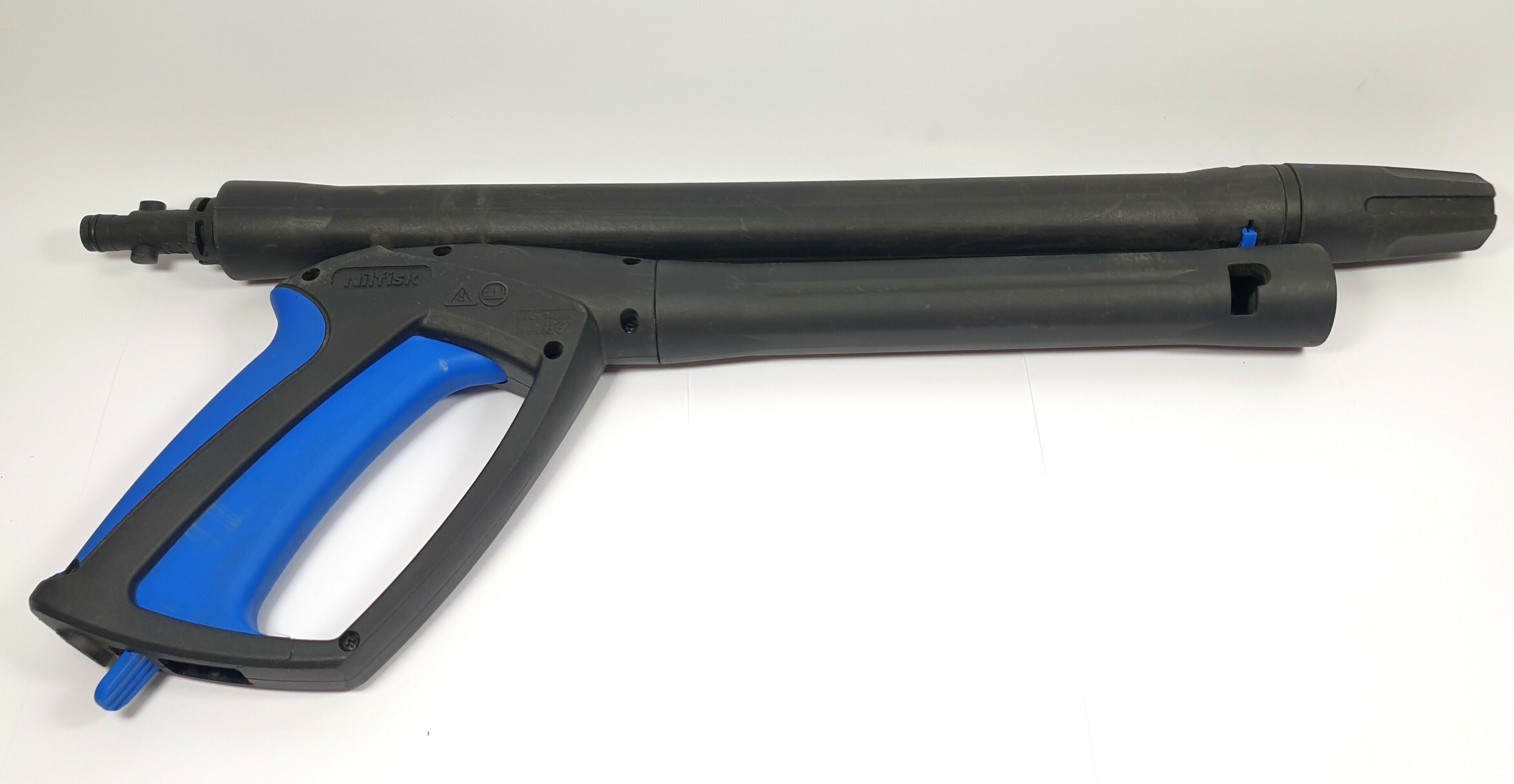 myjka-cisnieniowa-nilfisk-e-1403-9-h-x-tra-napiecie-zasilania-230