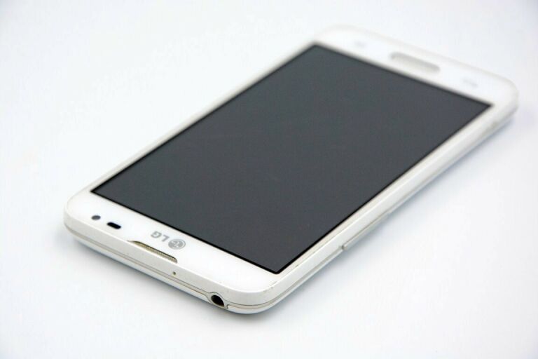 TELEFON LG L70