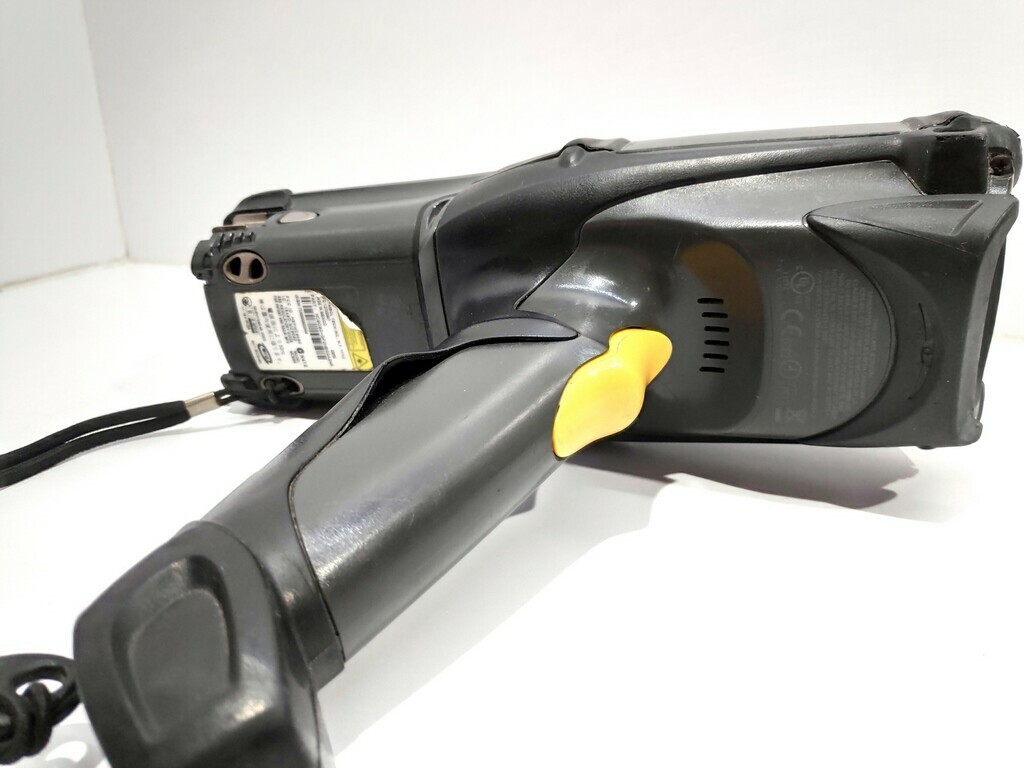 skaner-motorola-mc9090-ean-gtin-0682017471402