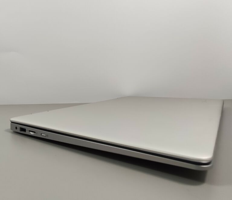 LAPTOP KIANO ELEGANCE N3350 4GB 128GB SSD OKAZJA
