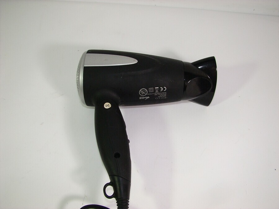 suszarka-do-wlosow-ricco-moc-1300