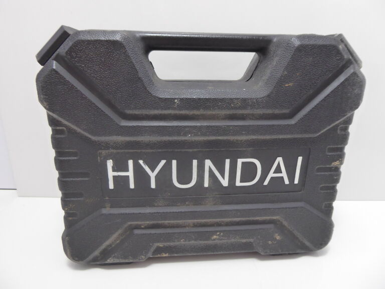 WKRĘTARKA HYUNDAI 12V + 2X AKU + ŁAD