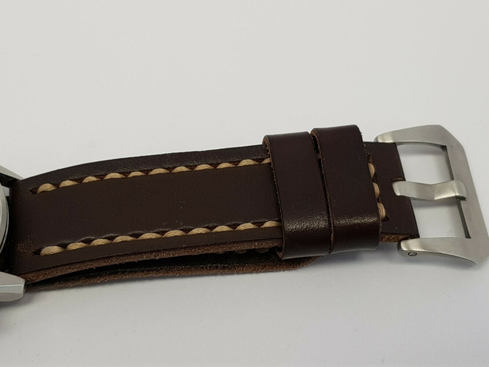 zegarek-dan-henry-1970-diver-compressor-limited-wodoszczelnosc-200m-wr200