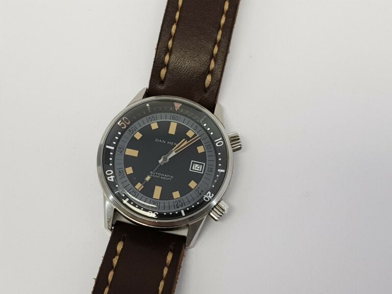 zegarek-dan-henry-1970-diver-compressor-limited-stan-uzywany