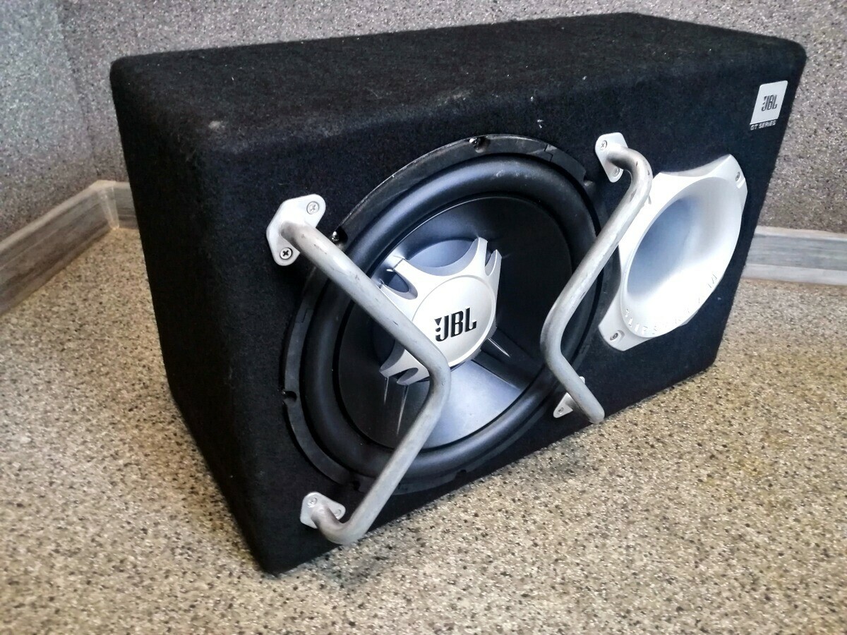 aktywna-skrzynia-basowa-jbl-gt-basspro-12-stan-uzywany