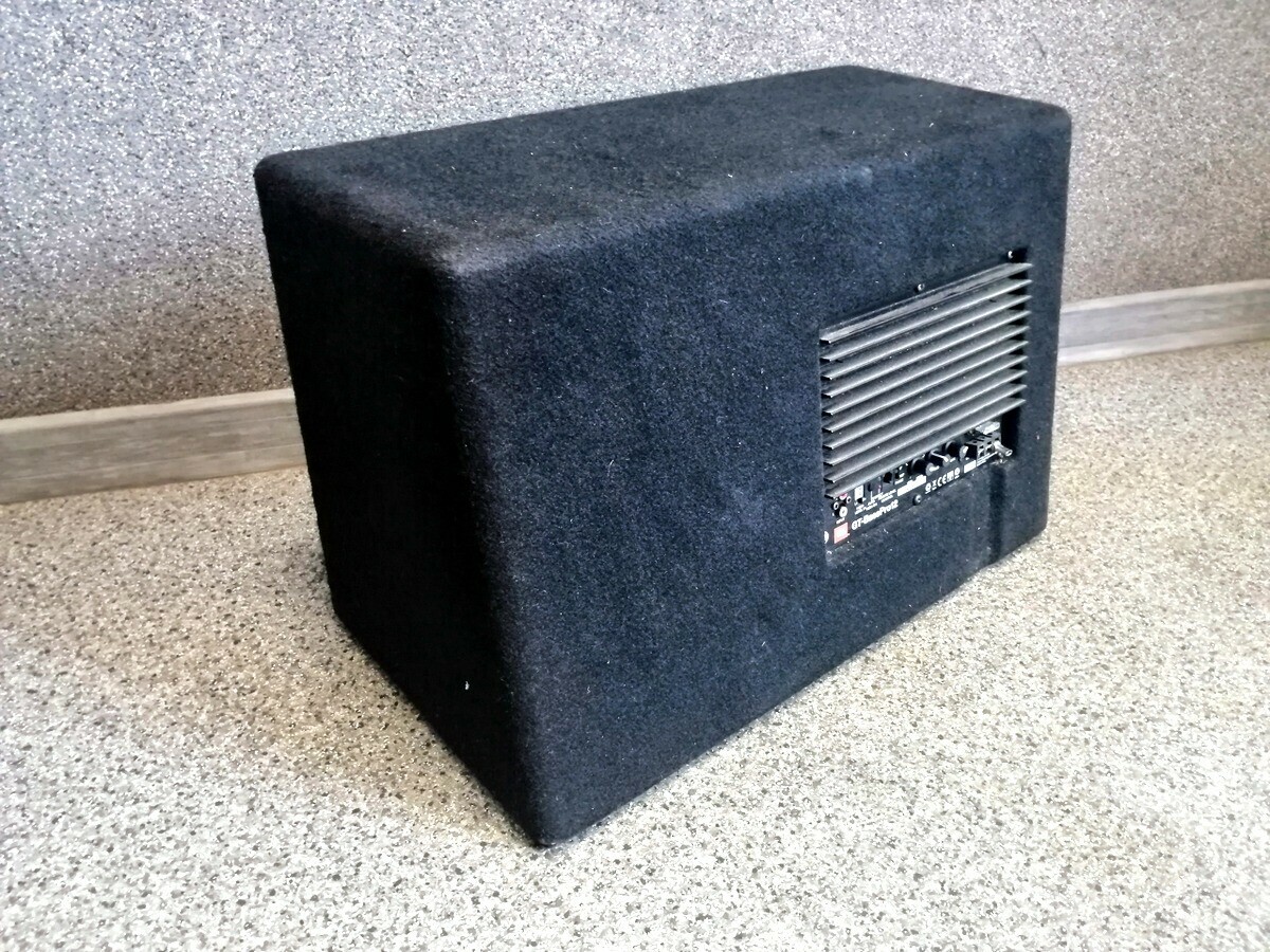 aktywna-skrzynia-basowa-jbl-gt-basspro-12-model-basspro-12