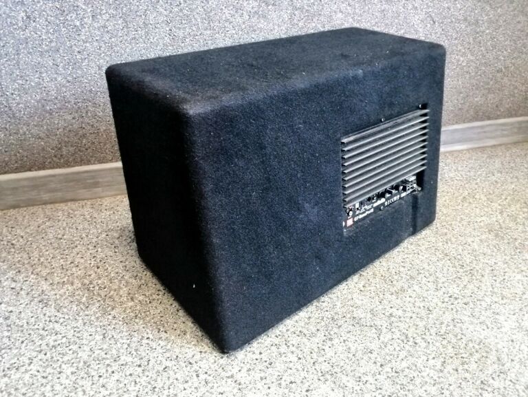 aktywna-skrzynia-basowa-jbl-gt-basspro-12-model-basspro-12