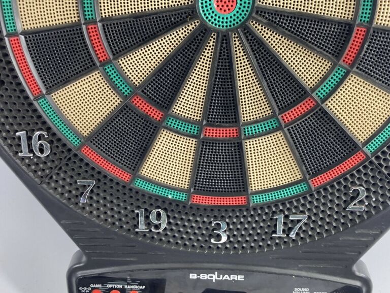 tarcza-elektroniczna-dart-b-squaer-db-1209-model-db-1209
