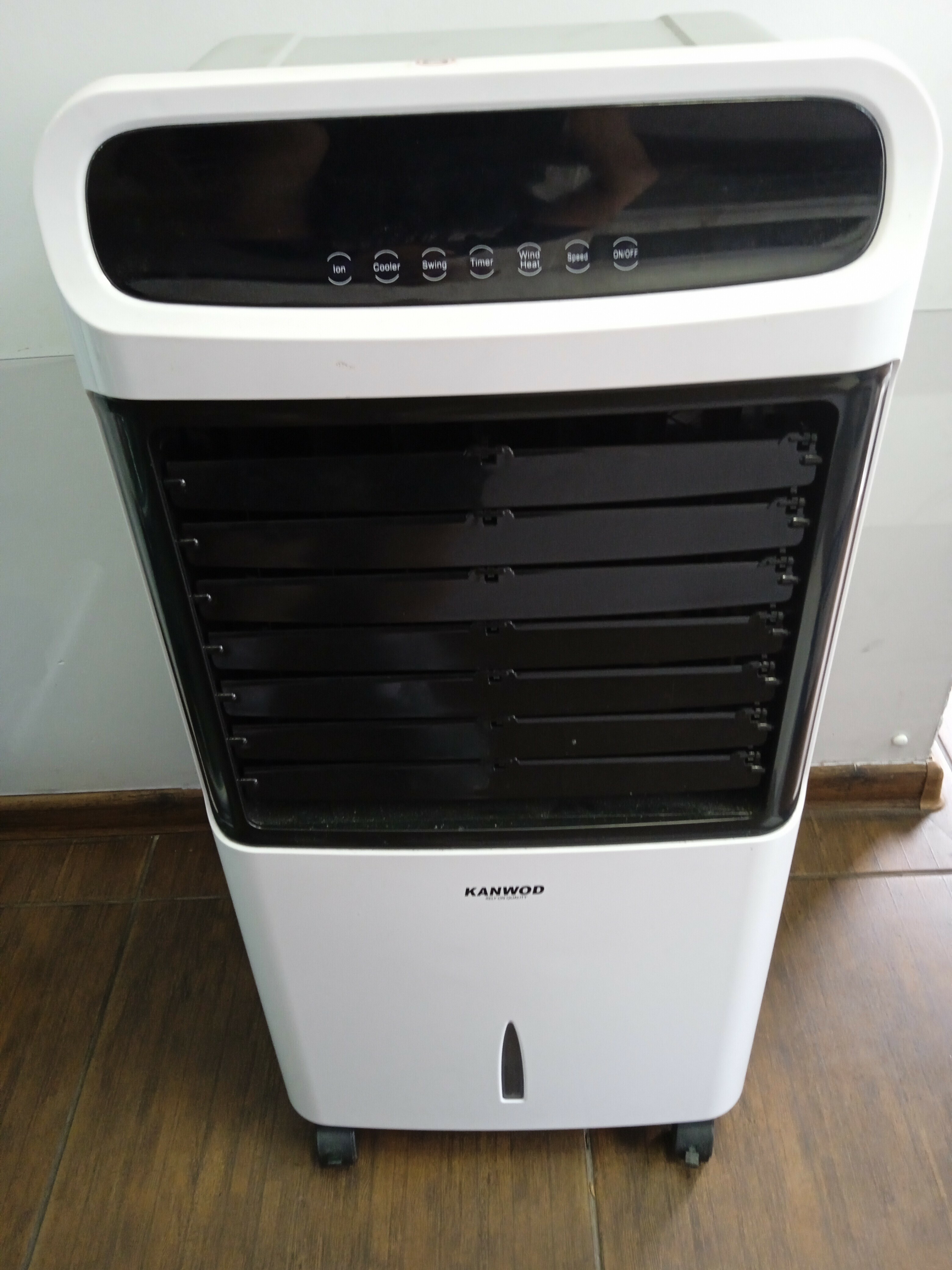 klimatyzator-kanwod-kt24-pudelko-pilot-okazja-rodzaj-przenosny