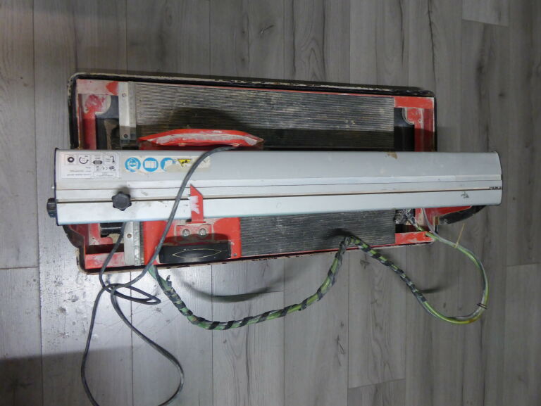 ELEKTRYCZNA PRZECINARKA CARRELEC RADIALE 200 620
