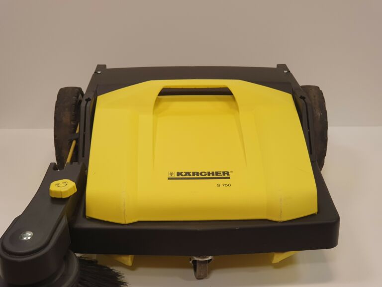 ZAMIATARKA RECZNA KARCHER S750 ODBIÓR OSOBISTY!!!