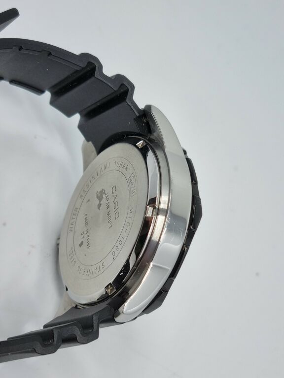 ZEGAREK MĘSKI CASIO SPORT QUARTZ MTD-1080 1AVEF
