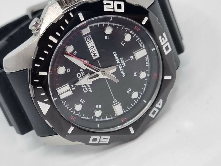 ZEGAREK MĘSKI CASIO SPORT QUARTZ MTD-1080 1AVEF