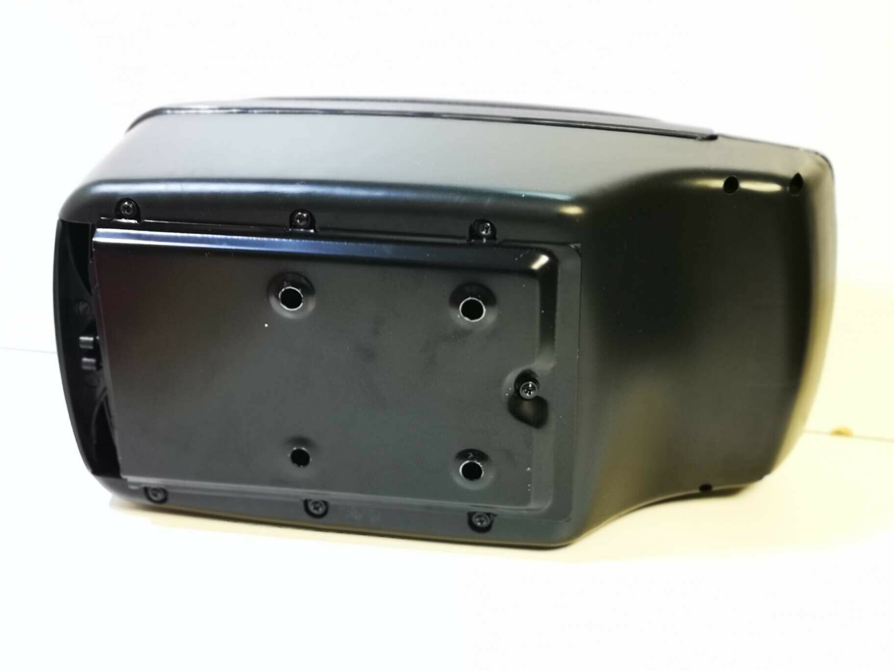 podlokietnik-multi-console-box-x001206s5b-producent-czesci-inny