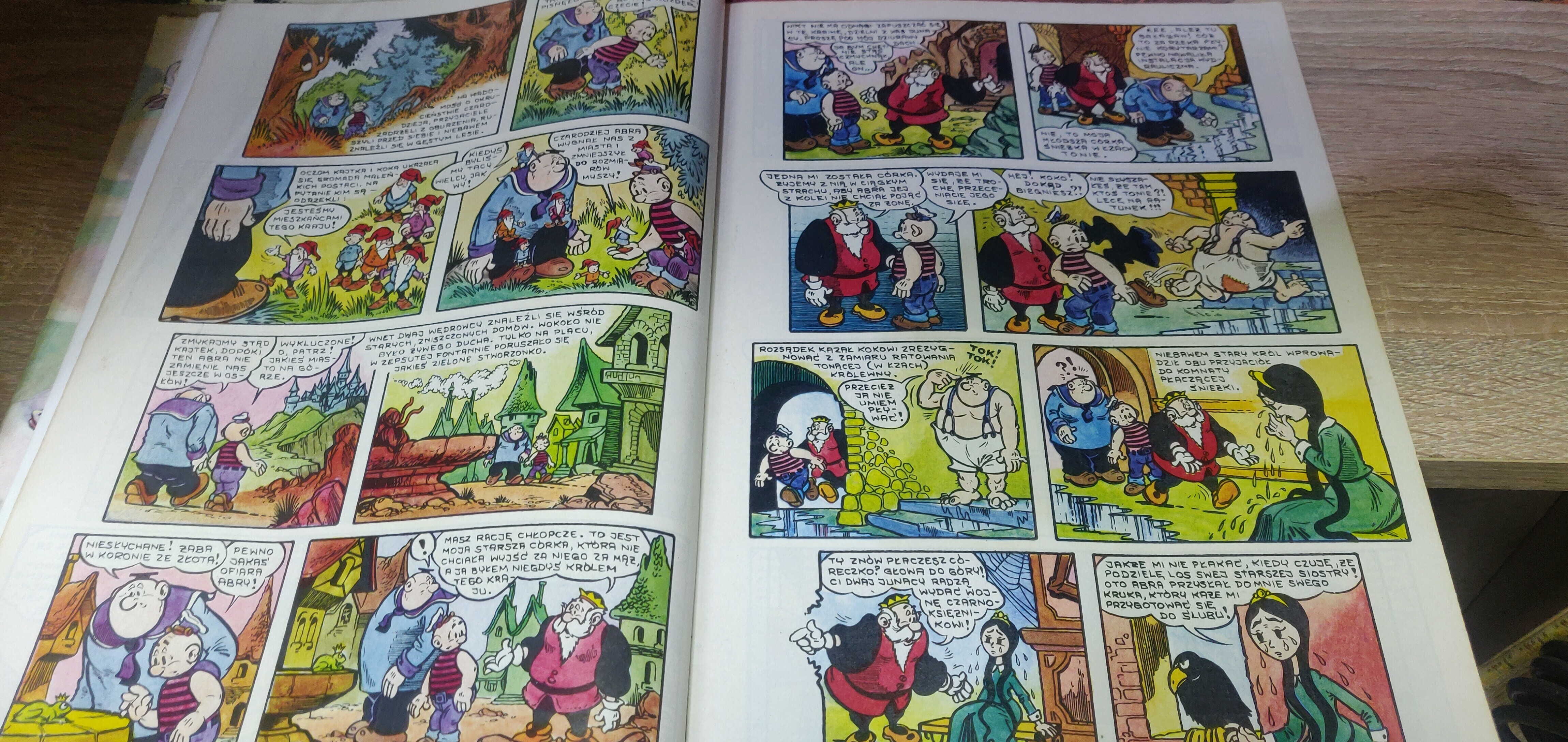 rozne-komiksy-lata-90-format-a4-swietny-stan-autor-praca-zbiorowa