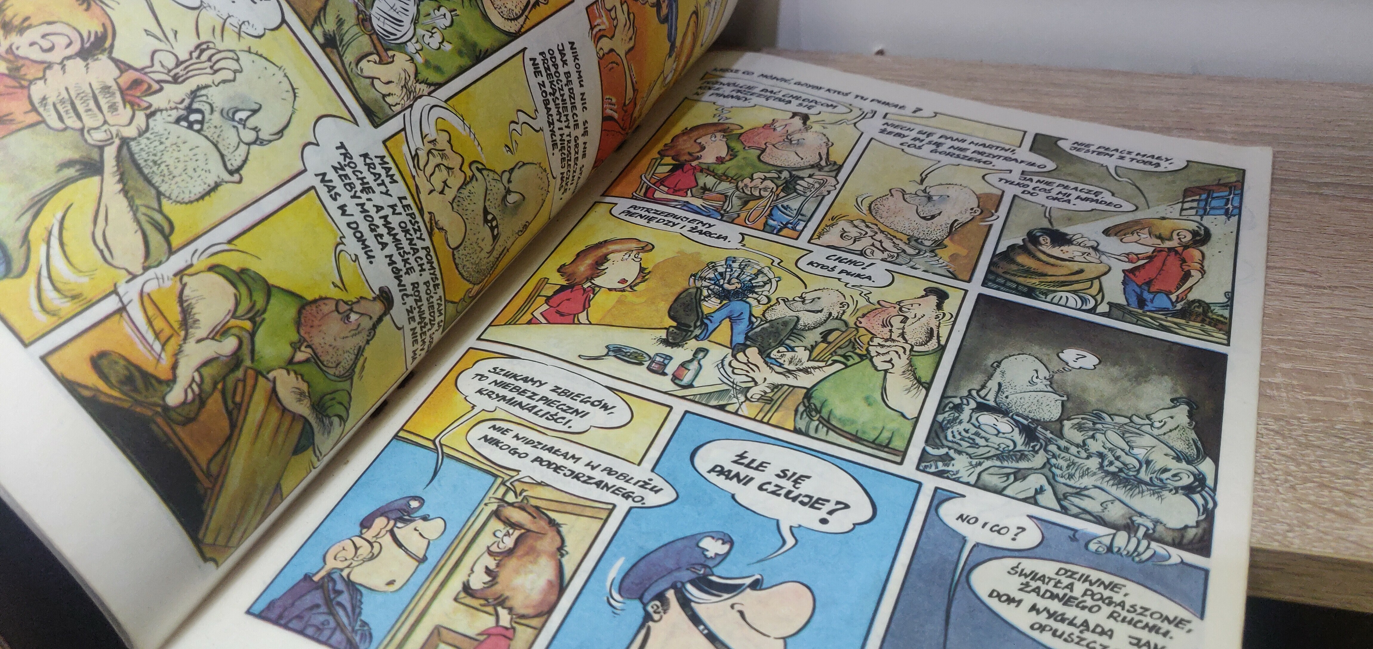 rozne-komiksy-lata-90-format-a4-swietny-stan-isbn-97883237977781