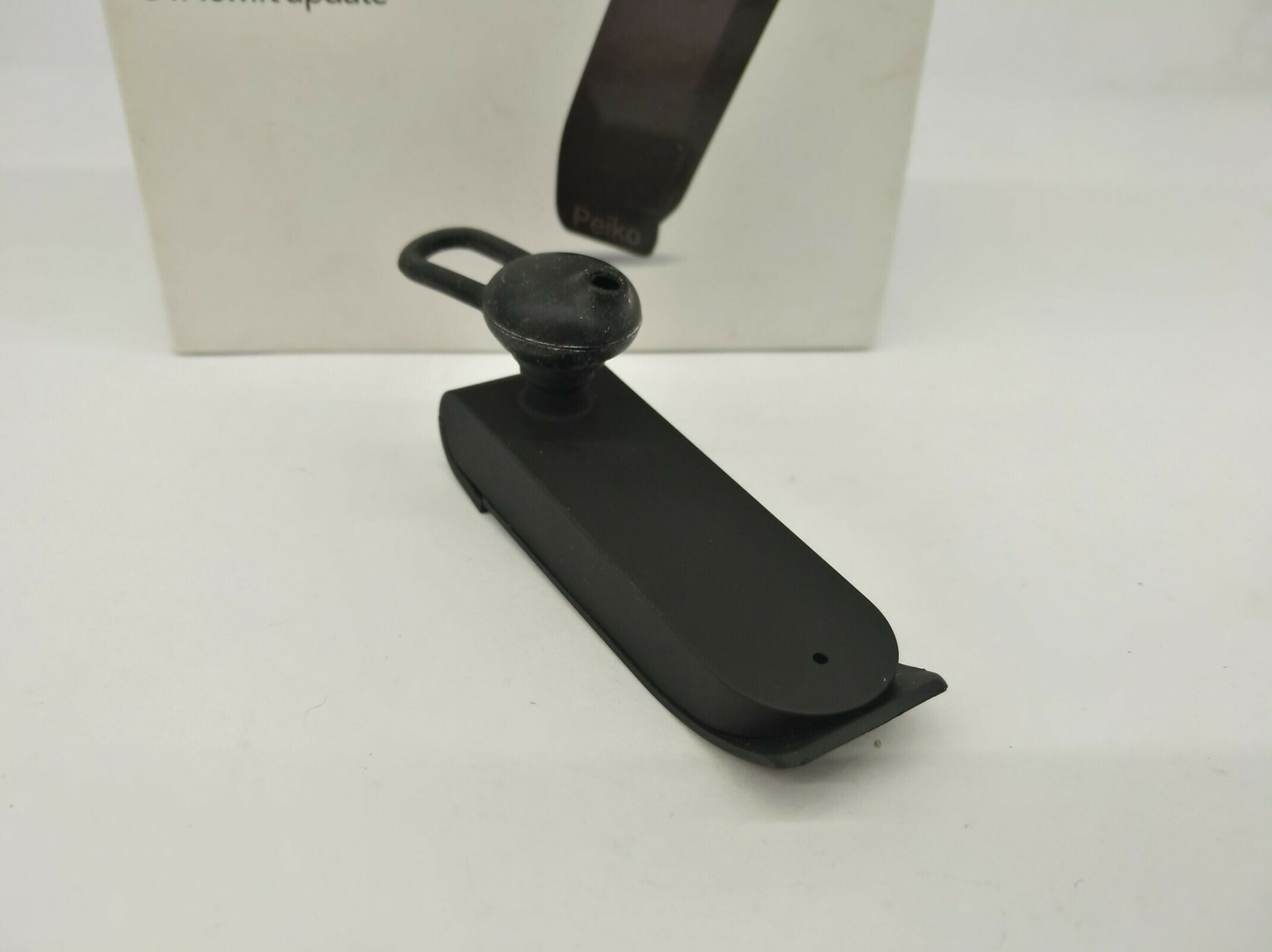 tlumacz-translator-sluchawkowy-peiko-world-komplet-stan-uzywany