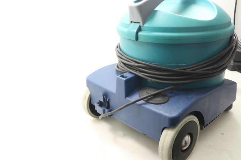 odkurzacz-wetrok-monovac-6-plus-pojemnosc-zbiornika-6