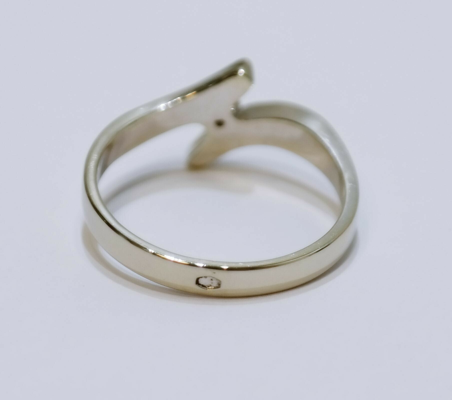 pierscionek-z-bialego-zlota-z-brylantem-01ct-r14-proba-zlota-206646-228242