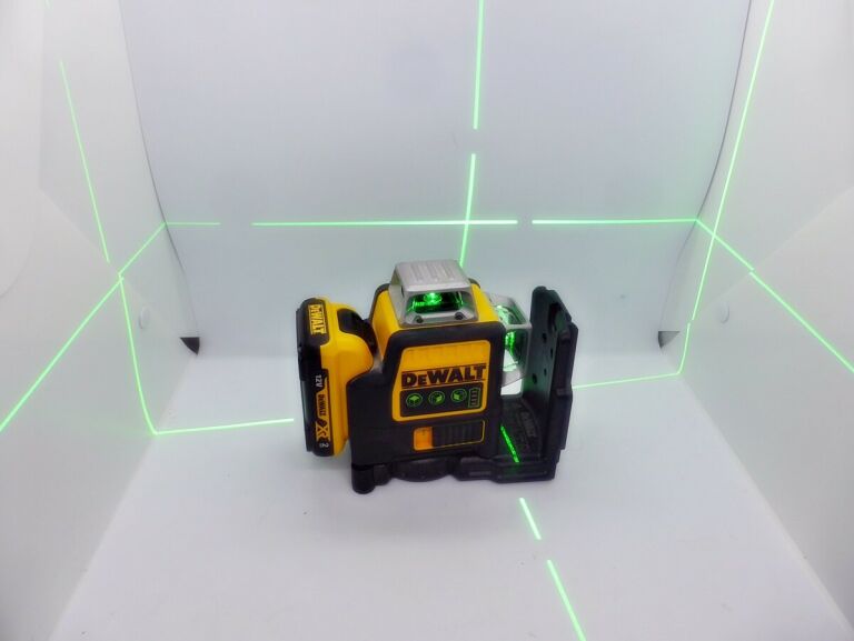 LASER KRZYŻOWY DEWALT DCE089D1G