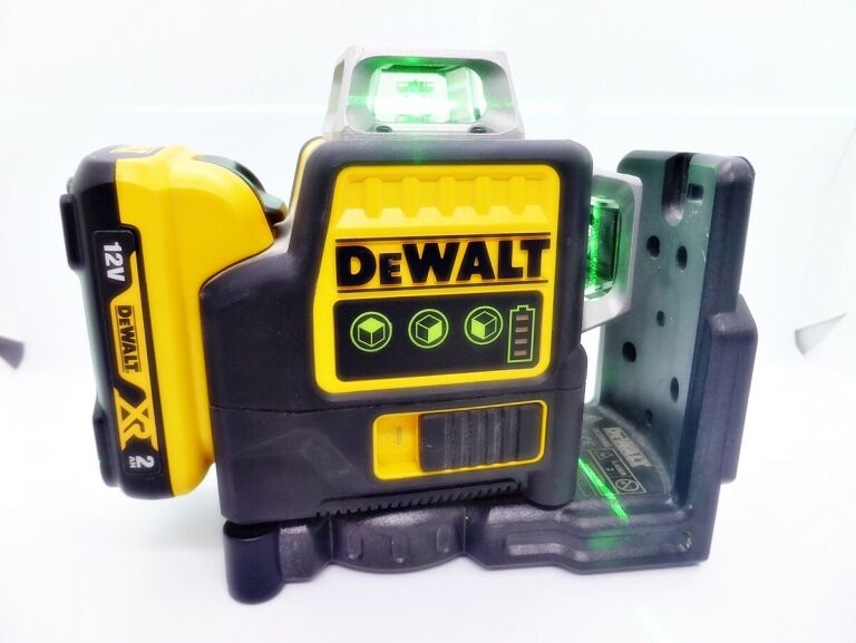 LASER KRZYŻOWY DEWALT DCE089D1G