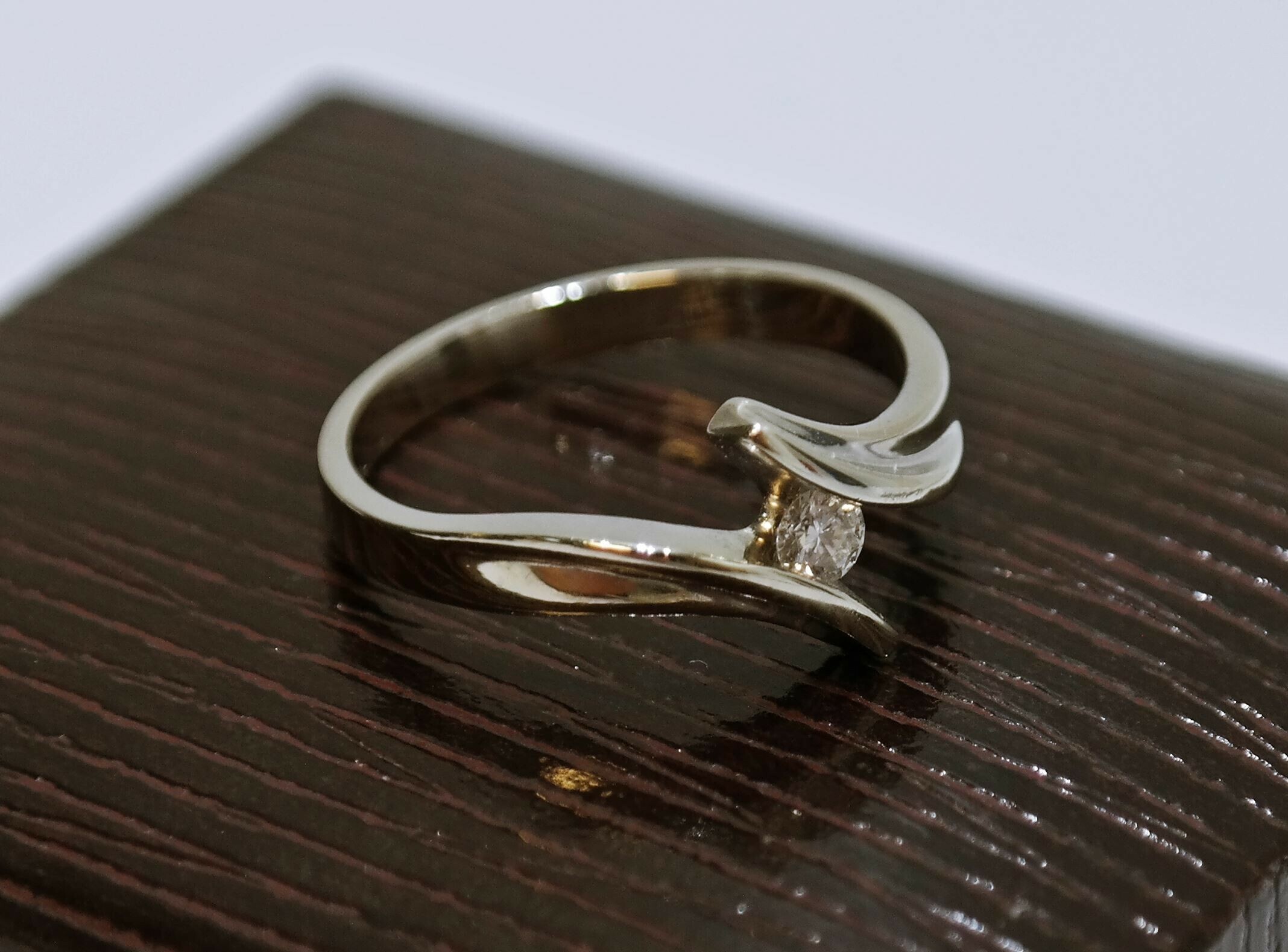 pierscionek-z-bialego-zlota-z-brylantem-01ct-r14-rozmiarsrednica-wew-mm-372-14