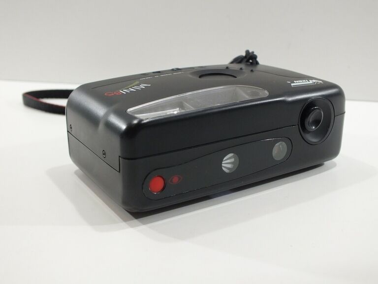 aparaty-fotograficzne-zorki-10-canon-9002rs-wizen-stan-uszkodzony