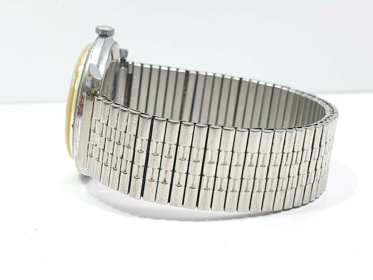 ZEGAREK DOXA EXTRA-FLAT ANTIMAGNETIC 21 JEWELS