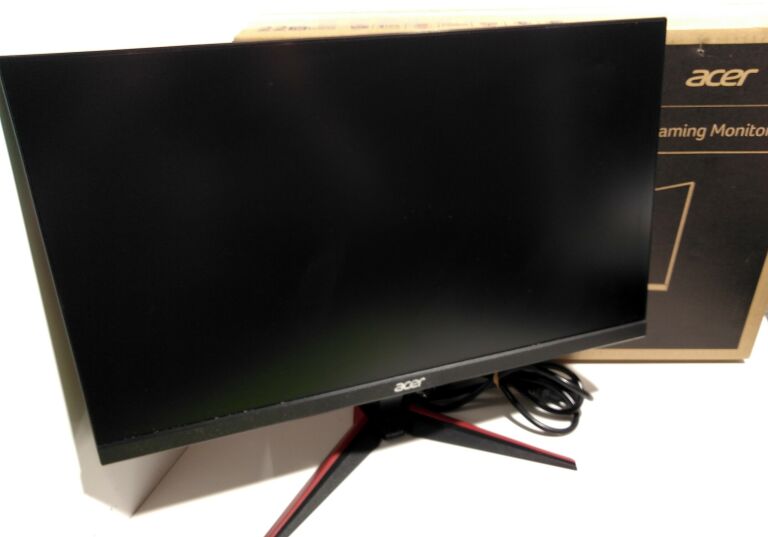 MONITOR ACER NITRO VG220Q 21,5 " ZESTAW