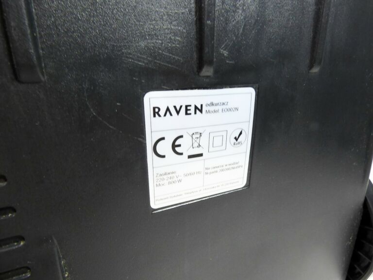 ODKURZACZ RAVEN EO001N ANTYALERGICZNY 800 W 4 L