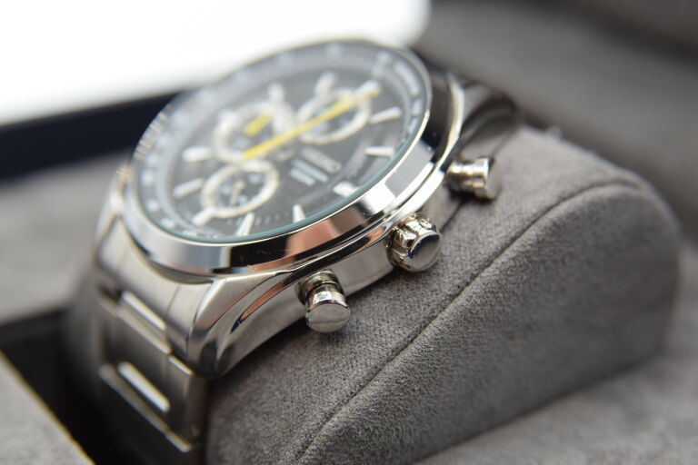 ZEGAREK MĘSKI SEIKO CHRONOGRAPH SSB175 45MM 100M