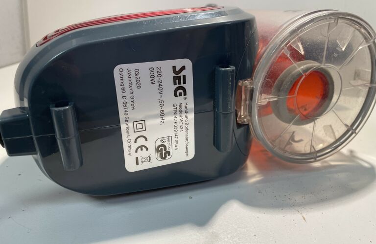 ODKURZACZ RĘCZNY SEG VC334 + RURA