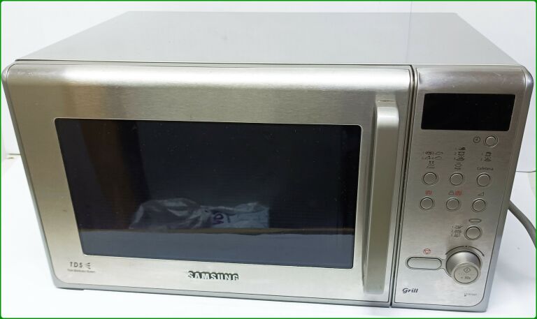 KUCHENKA MIKROFALOWA Z GRILLEM SAMSUNG CE287AST