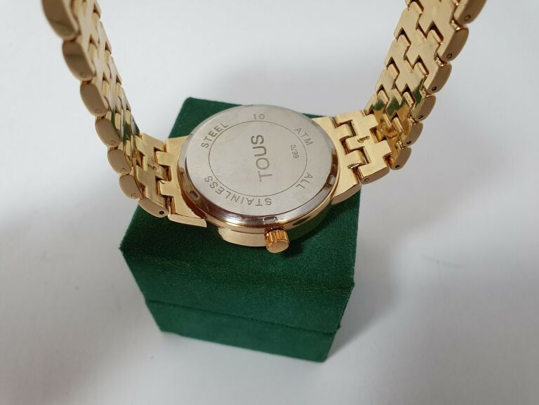 zegarek-tous-6670-ksztalt-koperty-okragla