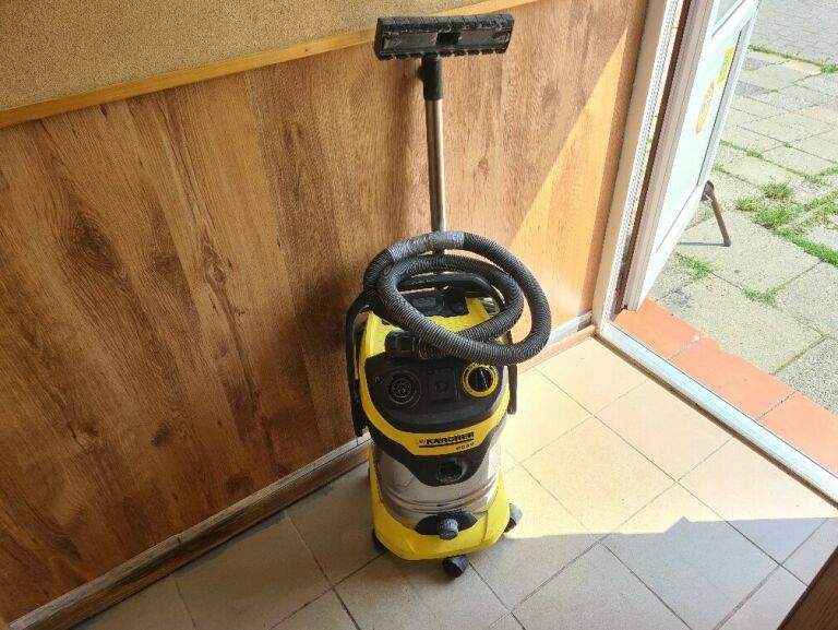 ODKURZACZ UNIWERSALNY KARCHER WD 6 PREMIUM 1300W
