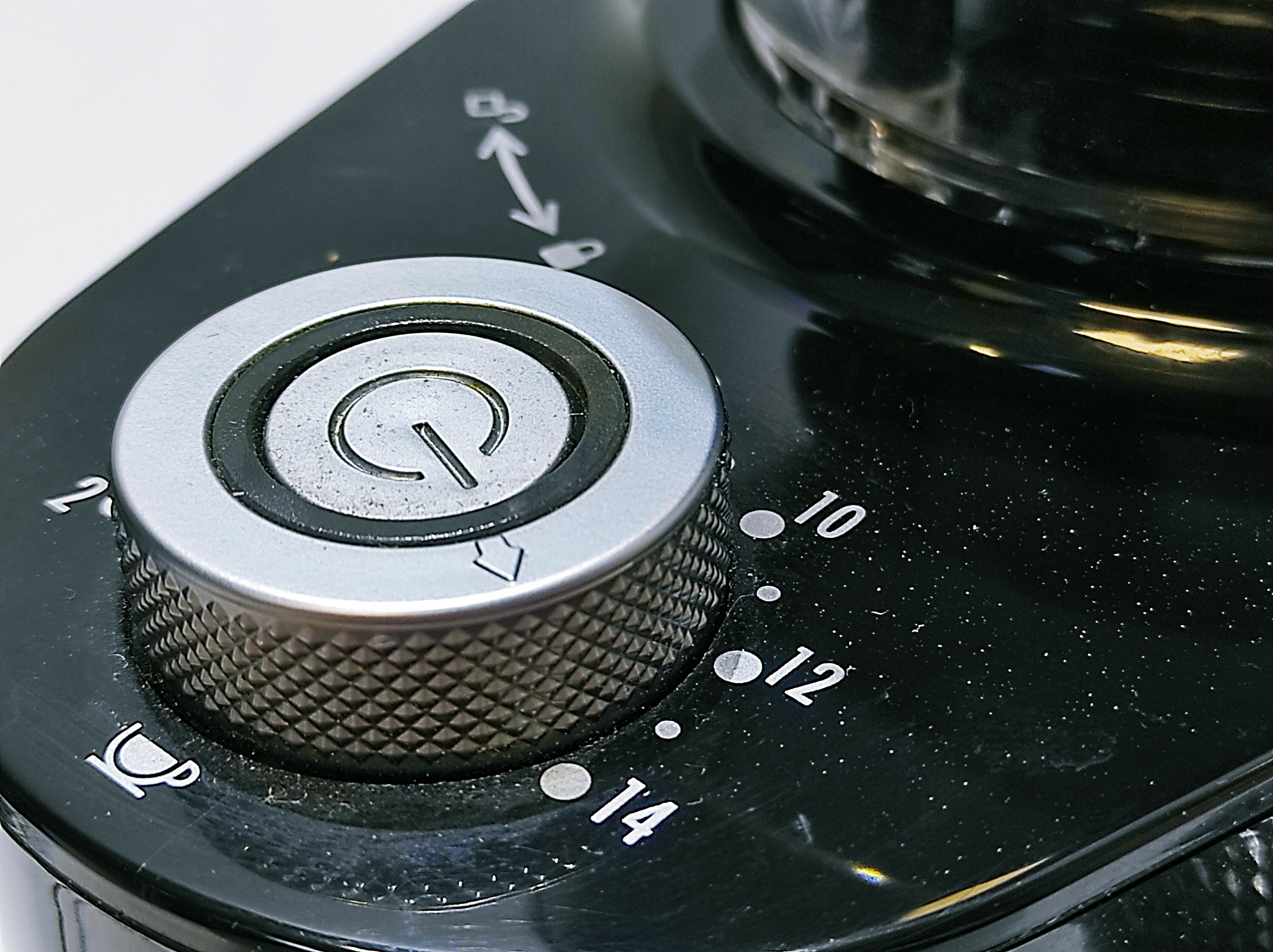 mlynek-zarnowy-do-kawy-lucznik-cg-2019-mechanizm-mielacy-zarna