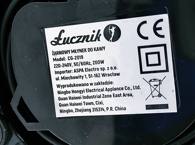 MŁYNEK ŻARNOWY DO KAWY ŁUCZNIK CG-2019