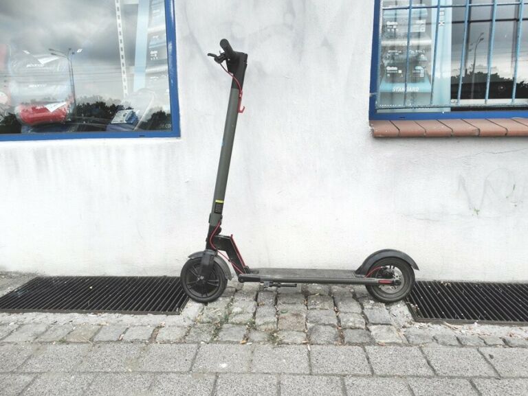 HULAJNOGA ELEKTRYCZNA FRUGAL + ŁADOWARKA