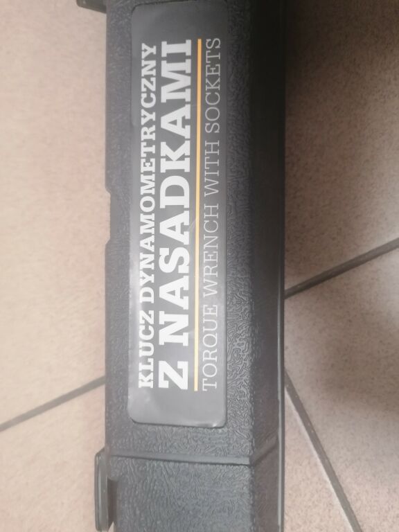 KLUCZ DYNAMOMETRYCZNY NITEO TOOLS TW348-20 5 EL.