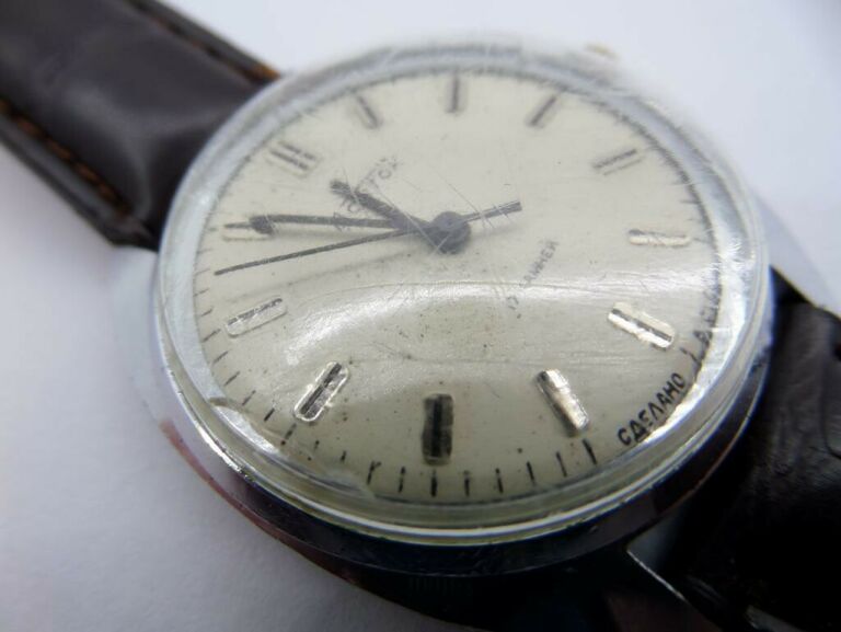 zegarek-wostok-17-kamieni-cccp-rodzaj-analogowe