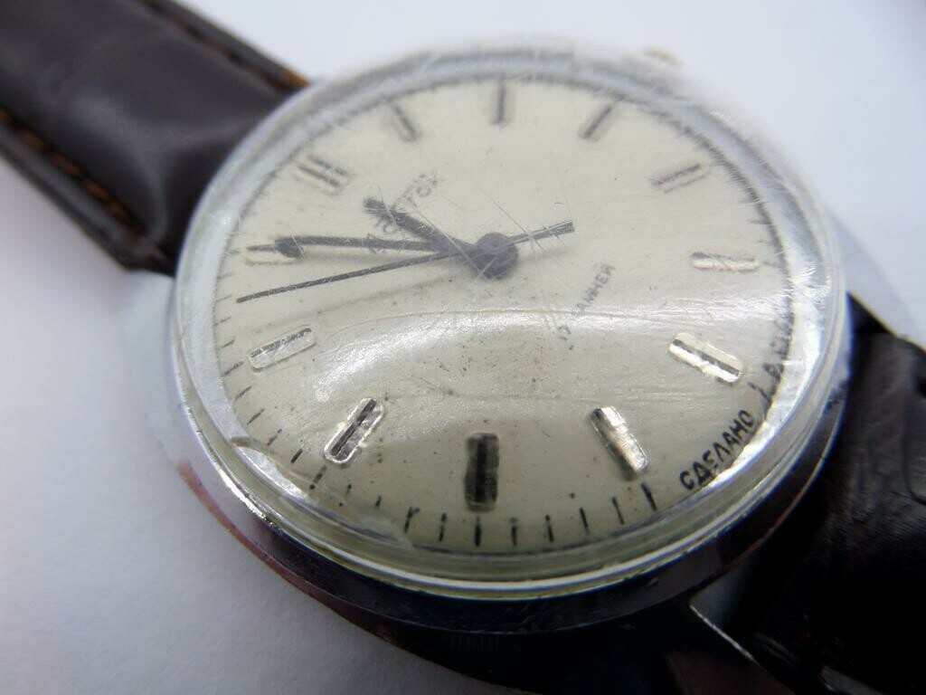 zegarek-wostok-17-kamieni-cccp-rodzaj-analogowe