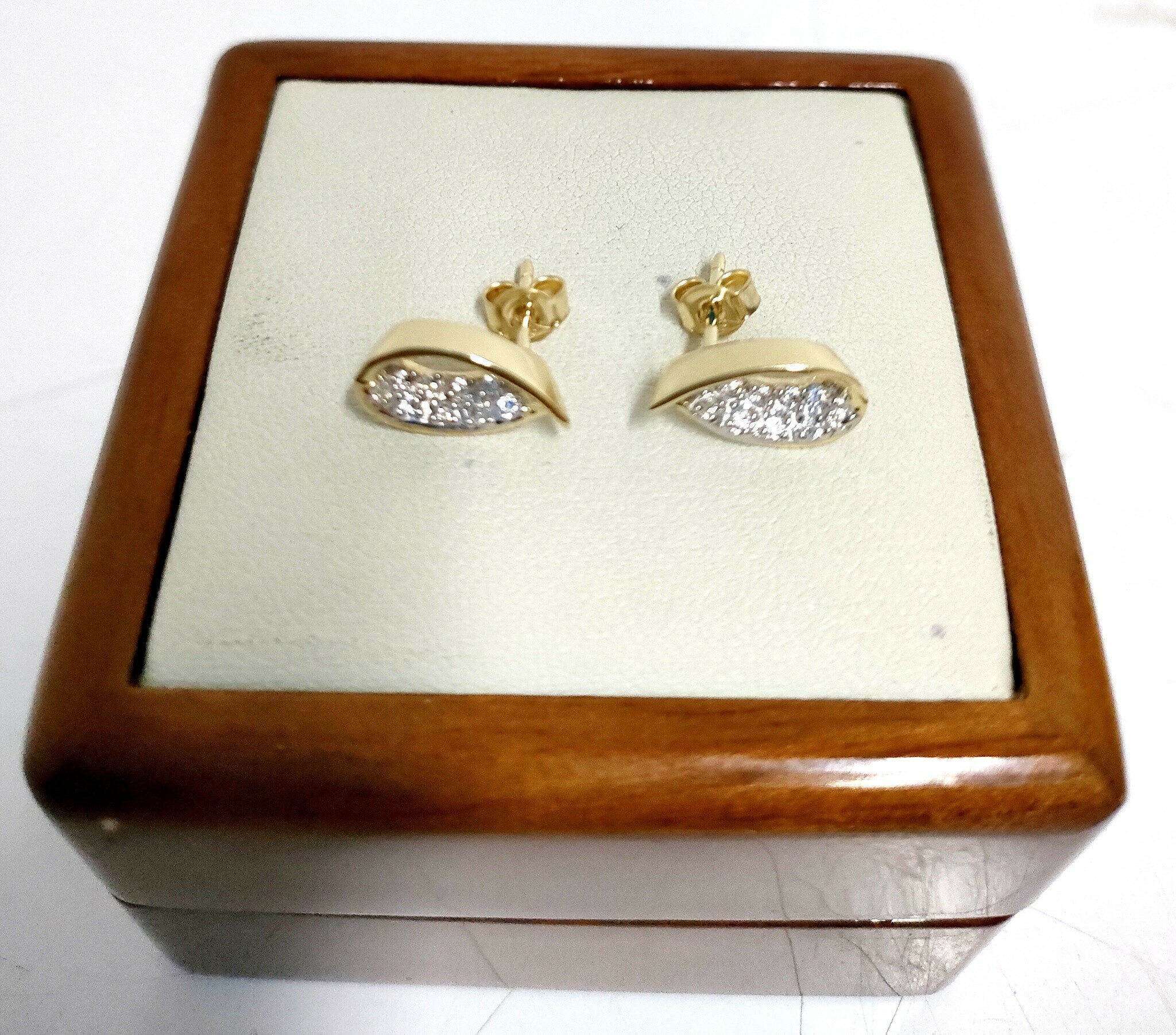 piekne-zlote-kolczyki-p333-192g-marka-inna-marka