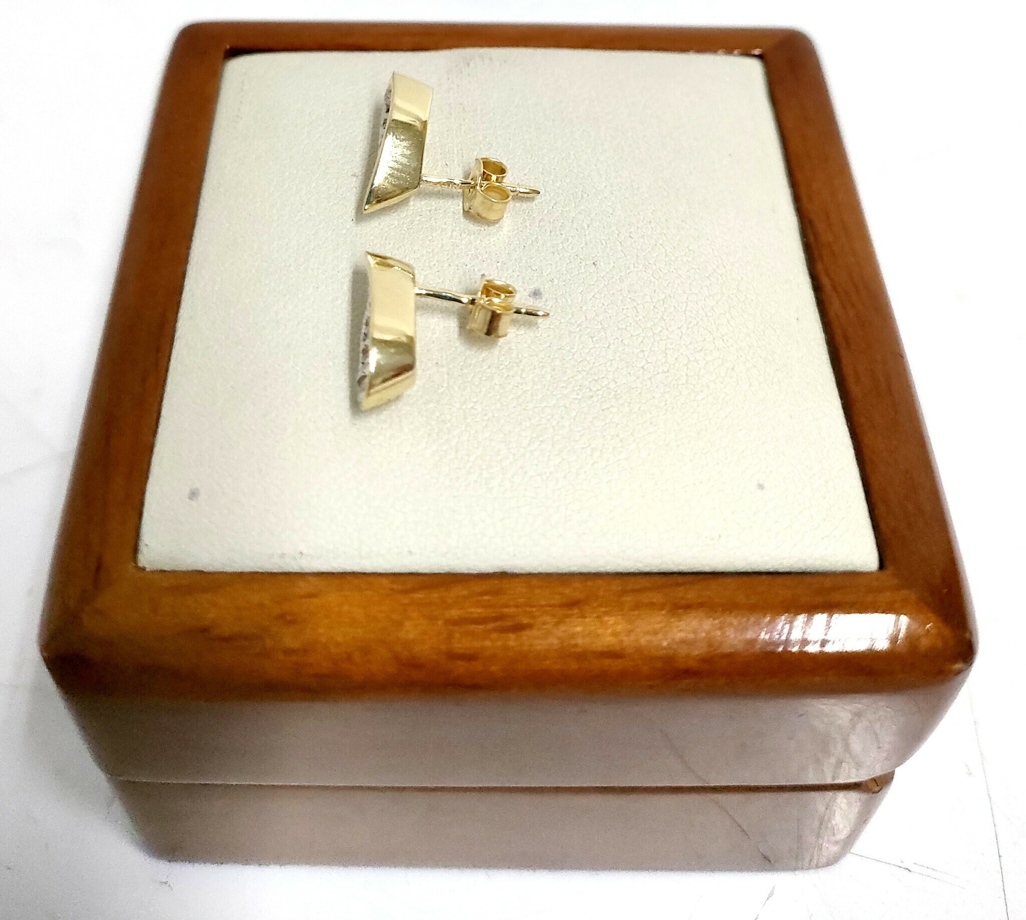 piekne-zlote-kolczyki-p333-192g-material-zloto